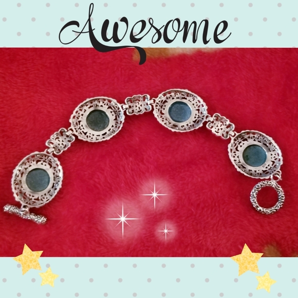 ORNATE ROMAN GLASS TOGGLE BRACELET - Picture 6 of 8